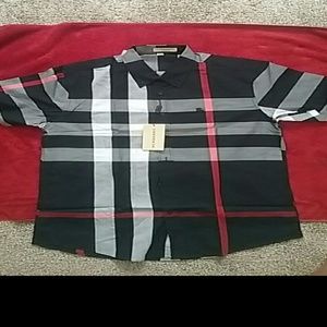 Burberry Men's Short Sleeve Shirt