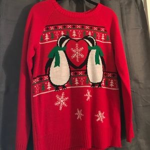 🐧 Christmas Sweater Worn Once