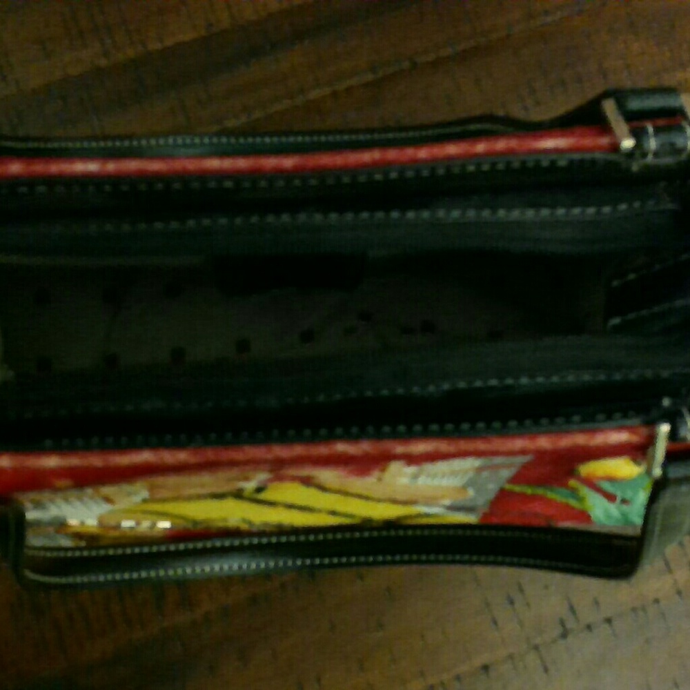 Handbag - Picture 4 of 4
