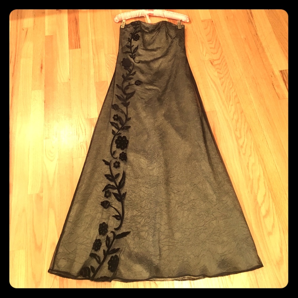 Floor-Length Strapless Gown