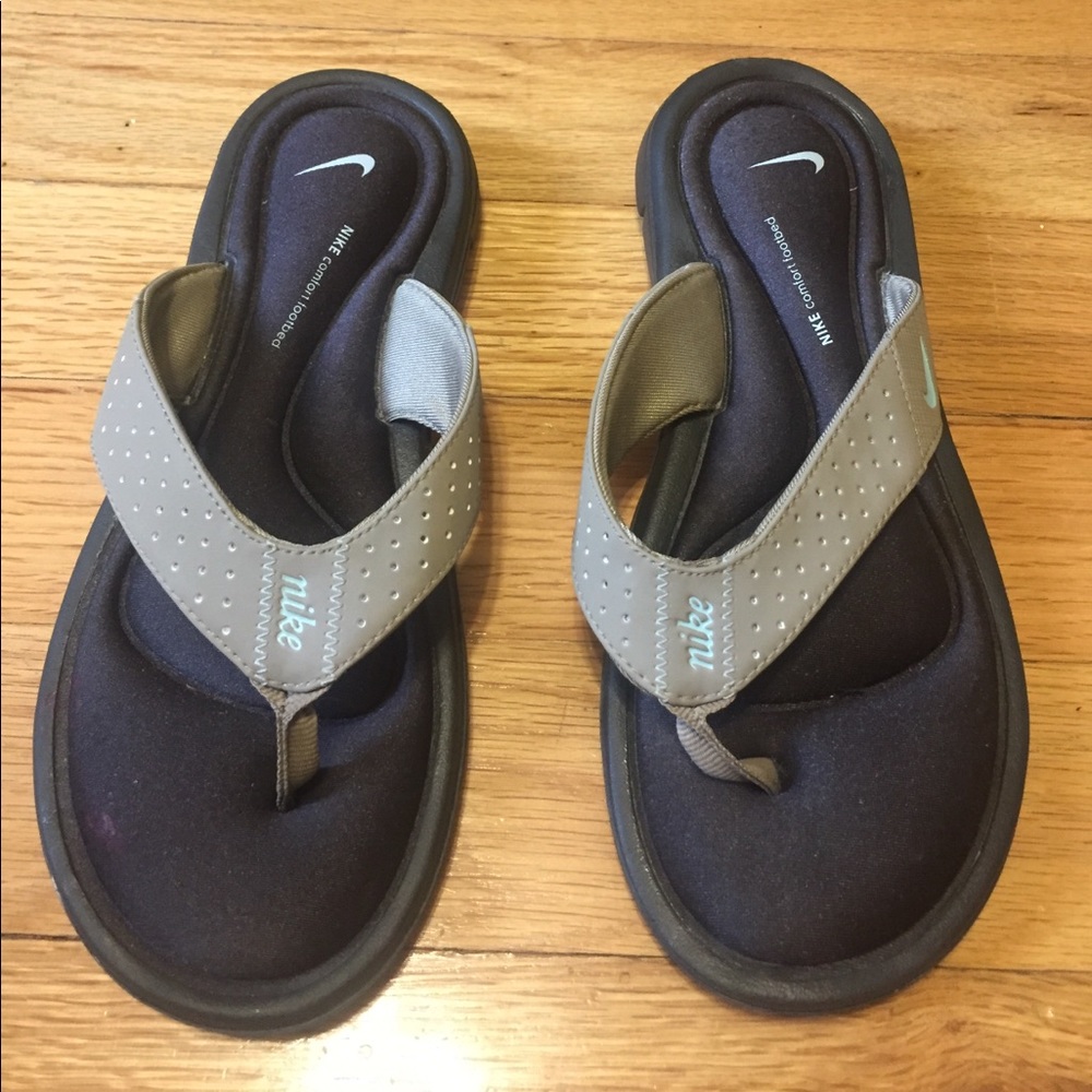Nike Comfort footbed sandals