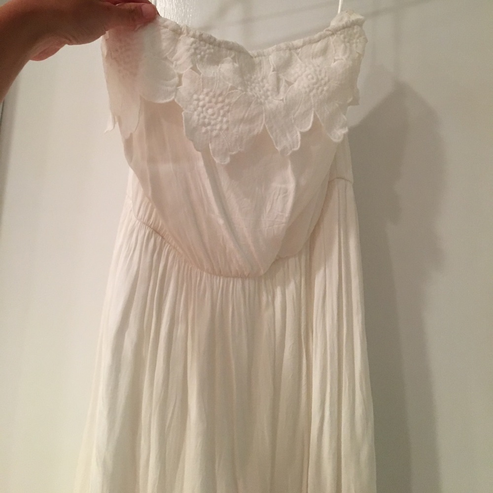 Maxi white dress never worn
