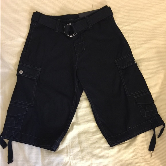 Men Cargo Shorts - Picture 3 of 4