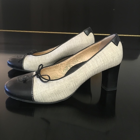 Taryn Rose Shoes - Classic Taryn Rose Italian Pumps