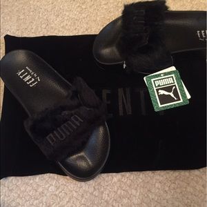 Puma furry slides