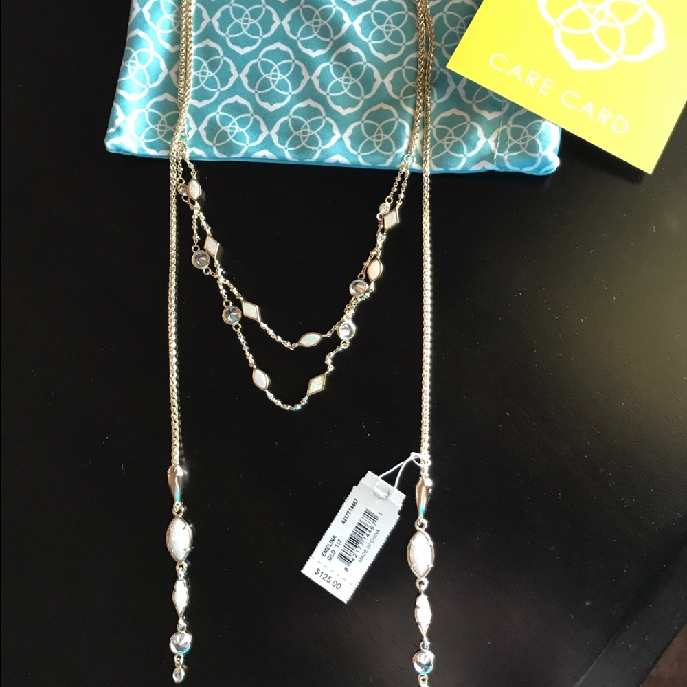 NWT Emelina Lariat necklace
