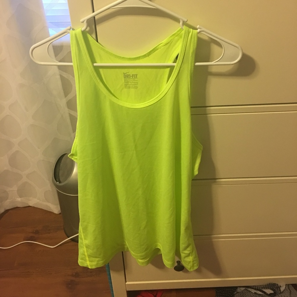 Nike dri fit tank
