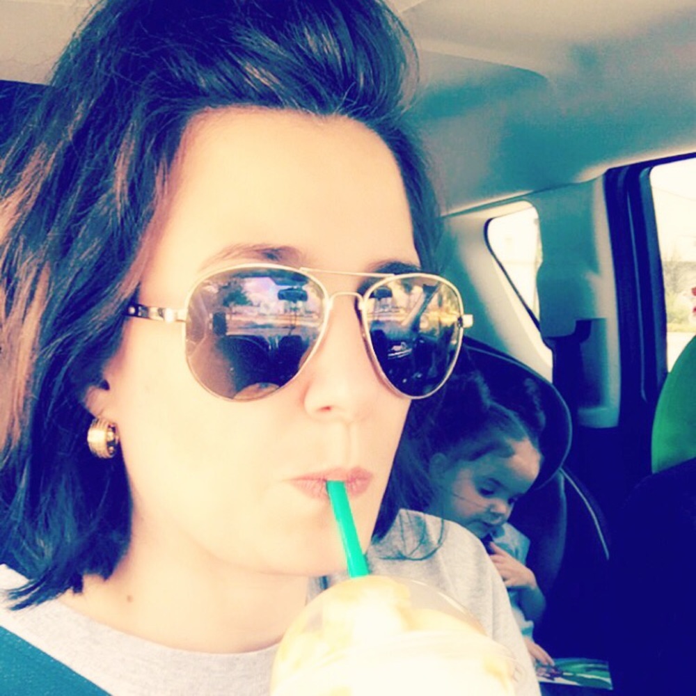 Meet your Posher, Rebecca