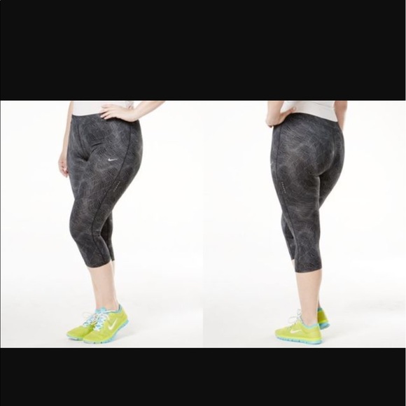NWT Nike plus size running Cropped tights - Picture 2 of 3