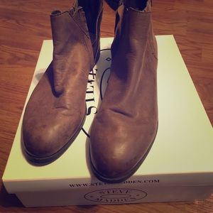 Steve Madden boots