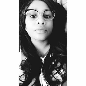 Meet your Posher, Gia