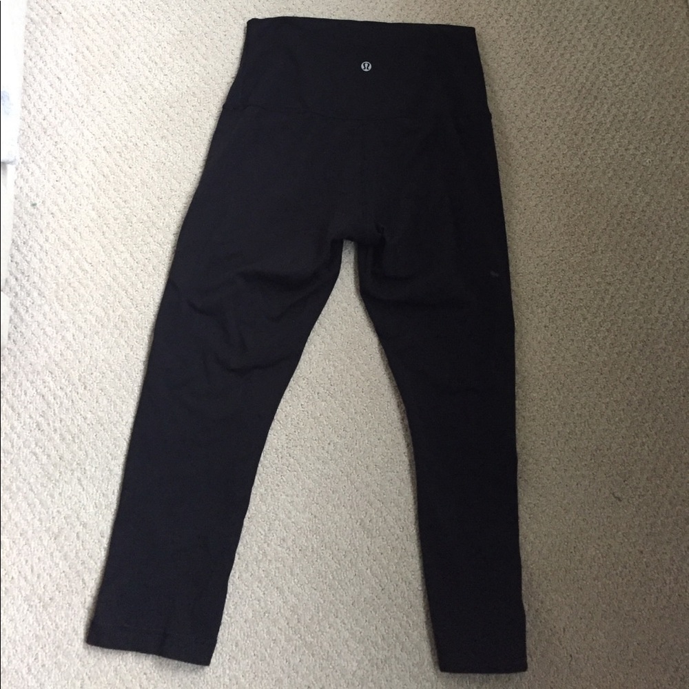 Lululemon High Times black crop leggings