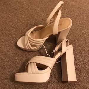 Liliana Algan heels