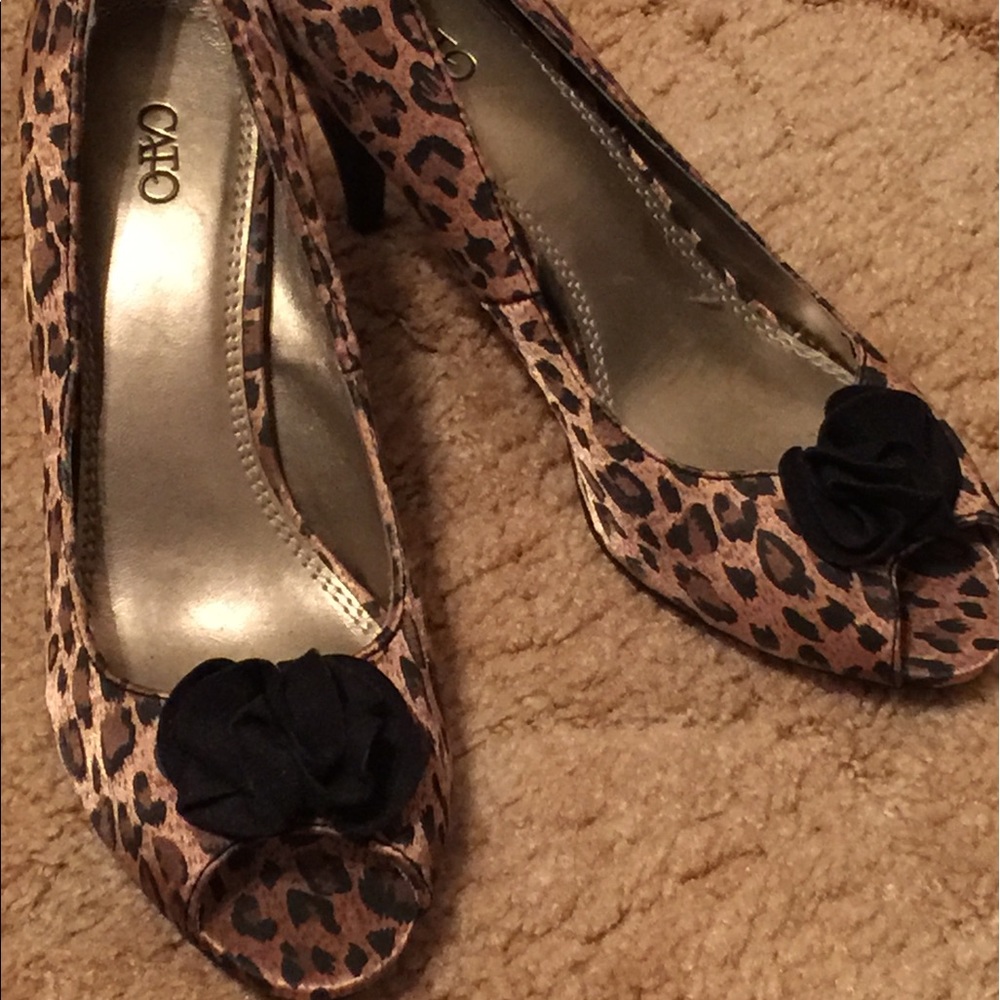 Leopard heels