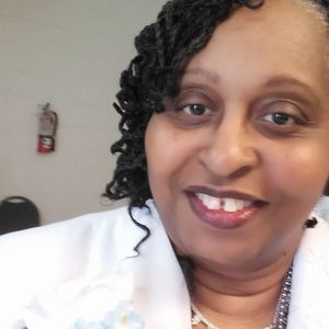 Meet your Posher, Brenda