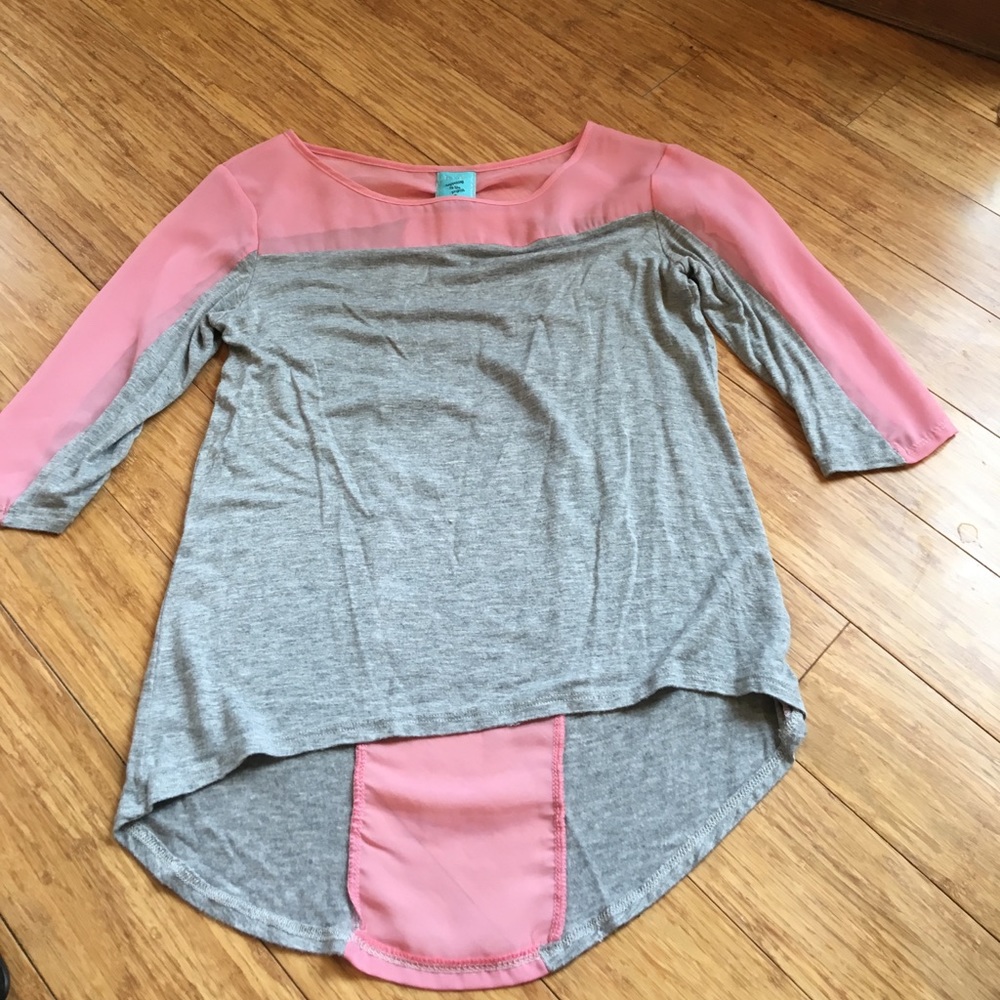 Pink and grey quarter sleeve shirt