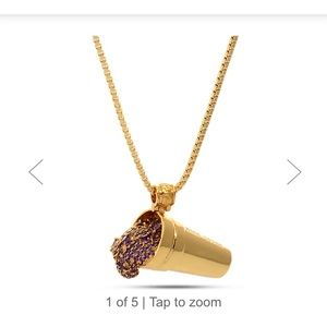 Meet your Posher, Adam