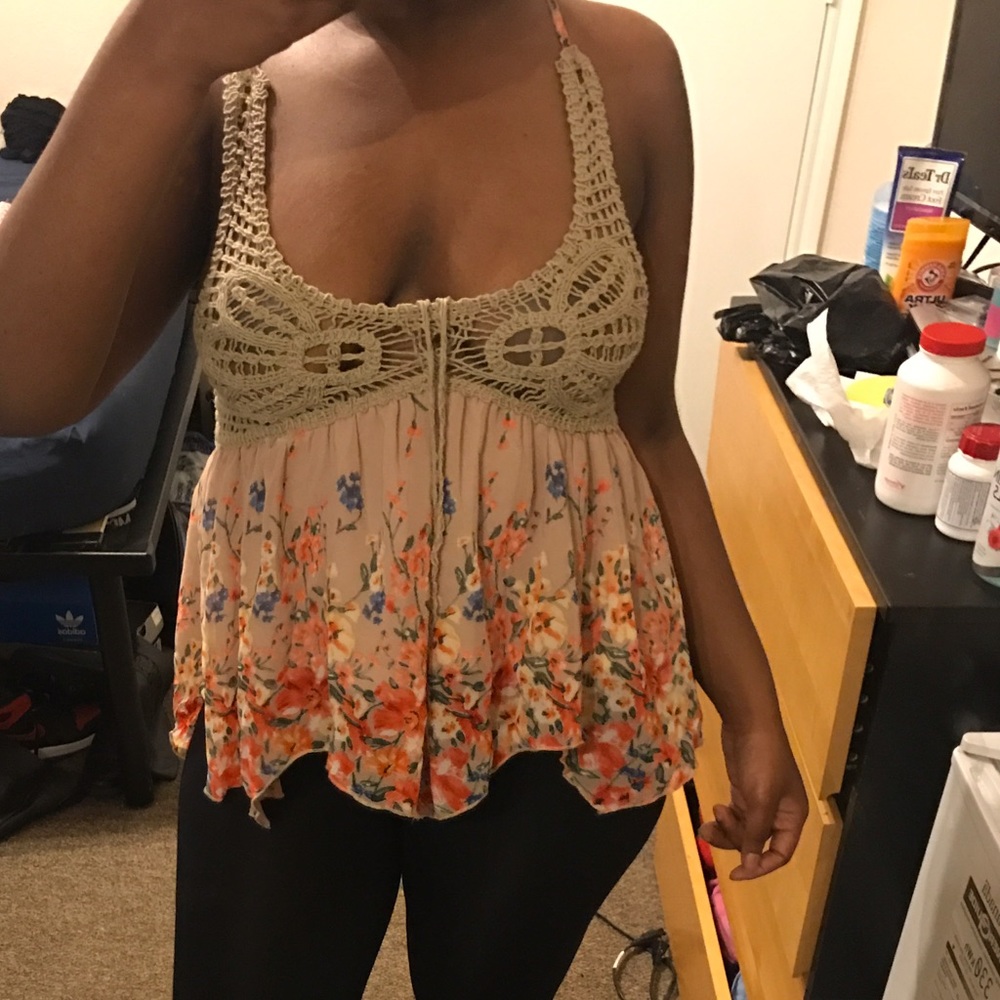 Floral top