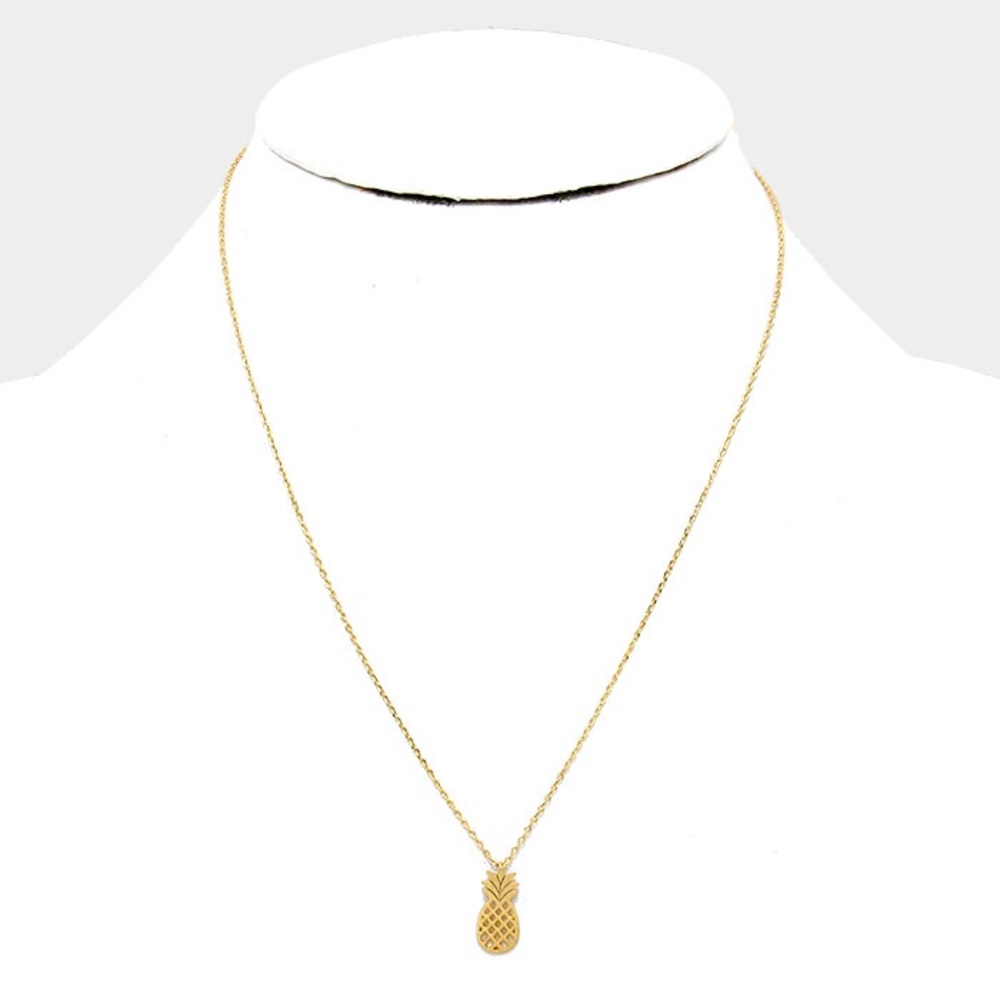 ๐ Pineapple Charm Necklace - Picture 2 of 3