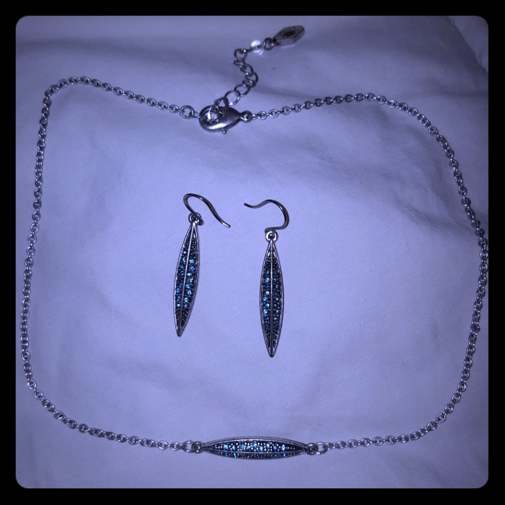 Blue and dark silver necklace and earring set