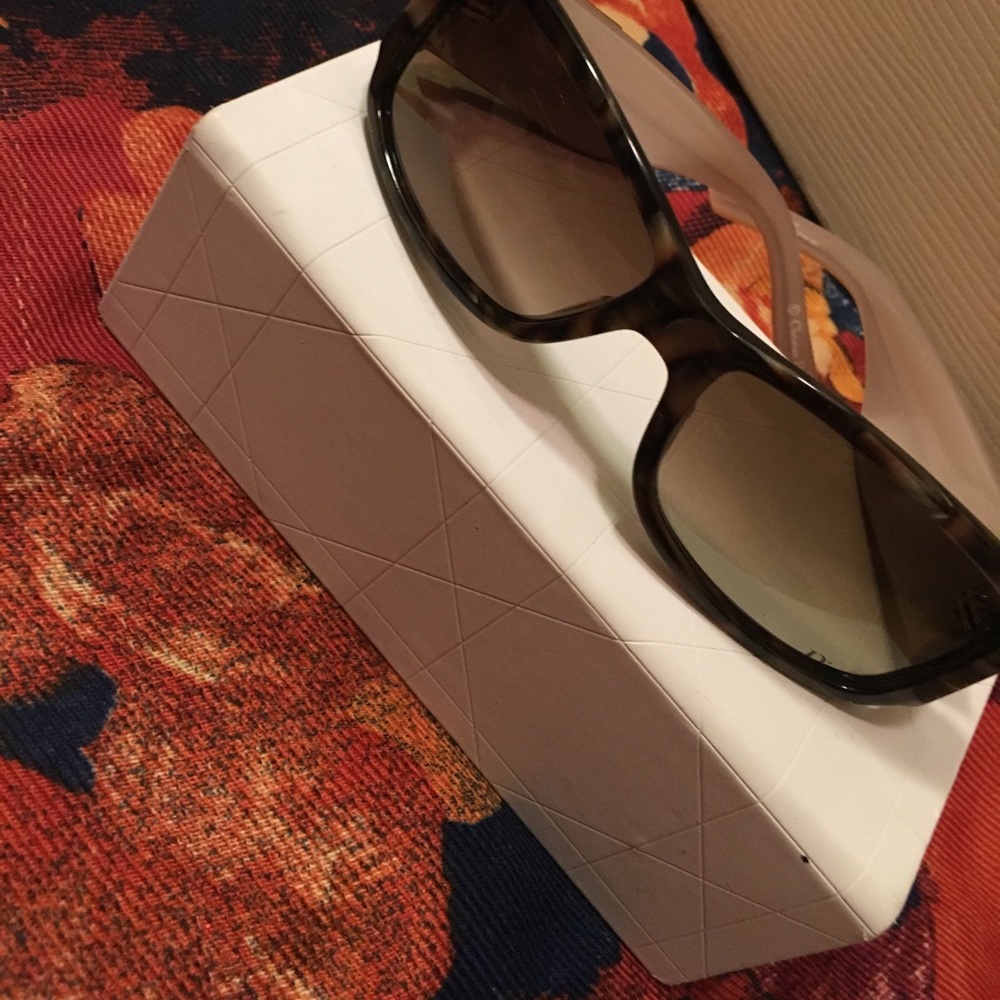 Auth DIOR Sunglasses