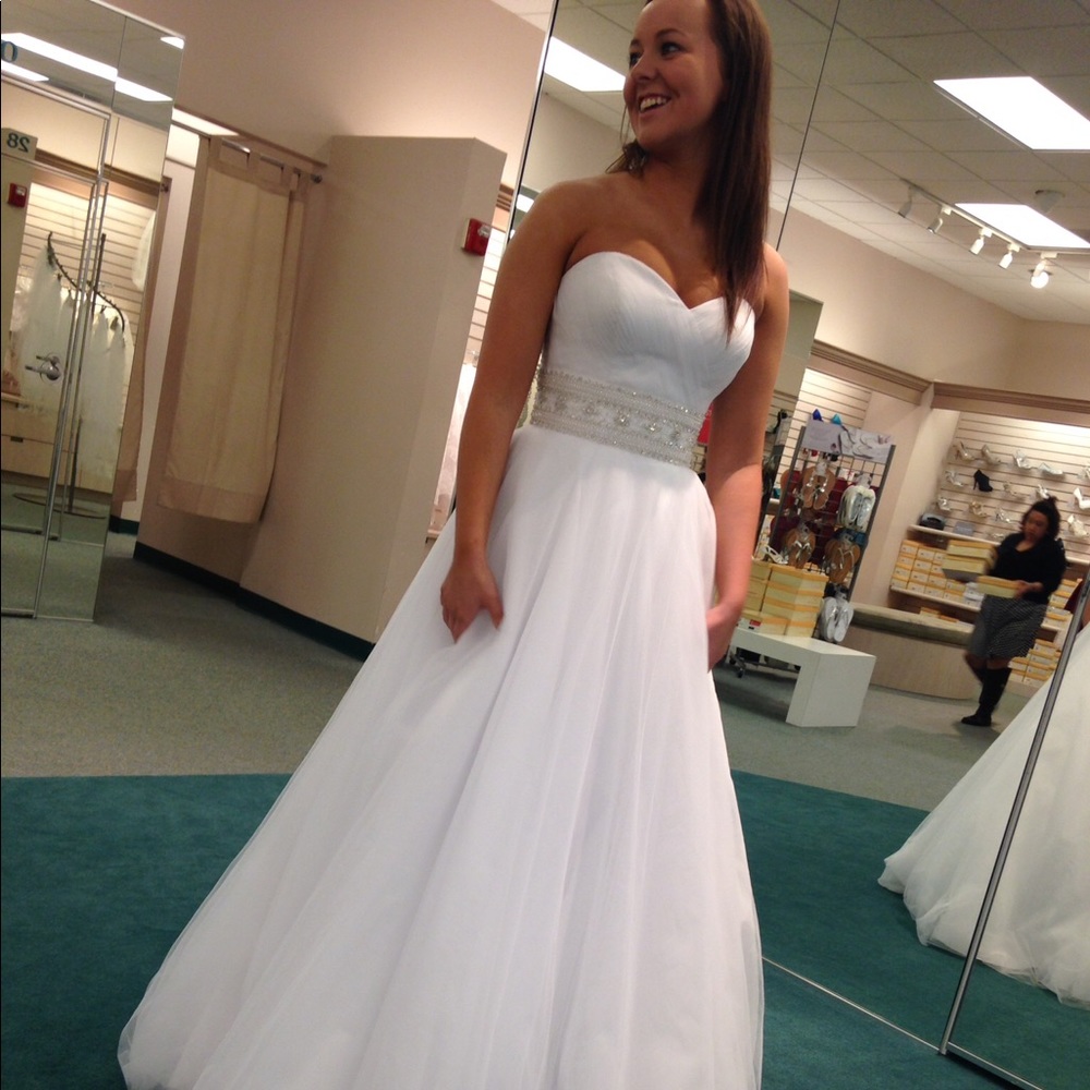 Davids Bridal Wedding Dress