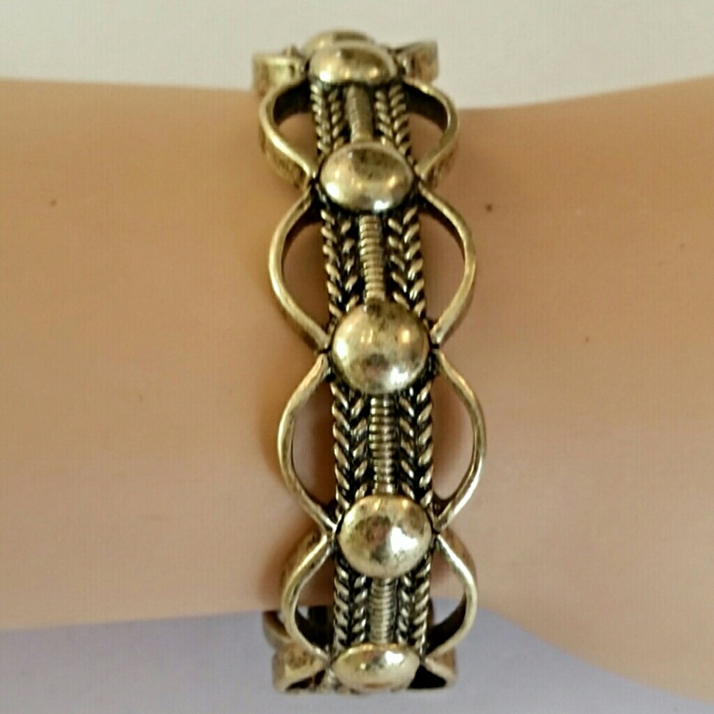 Stretch Link Bracelet
