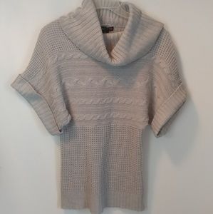 🎟️(Negotiable) Body Central Grey Sweater