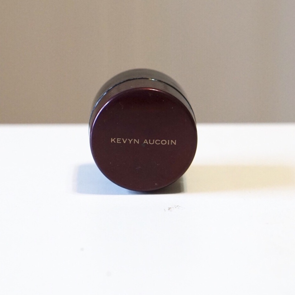 Kevin Aucoin Sensual Skin Enhancer