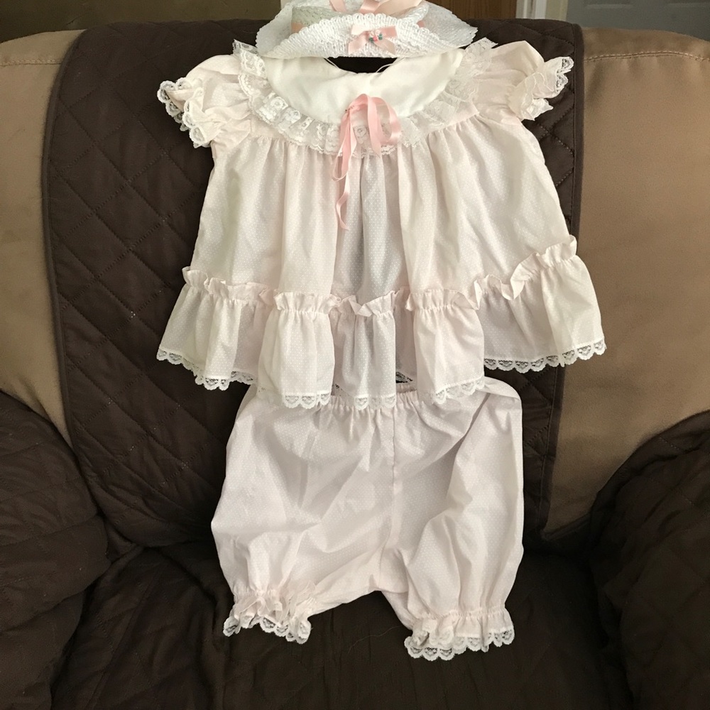 Baby dress and hat