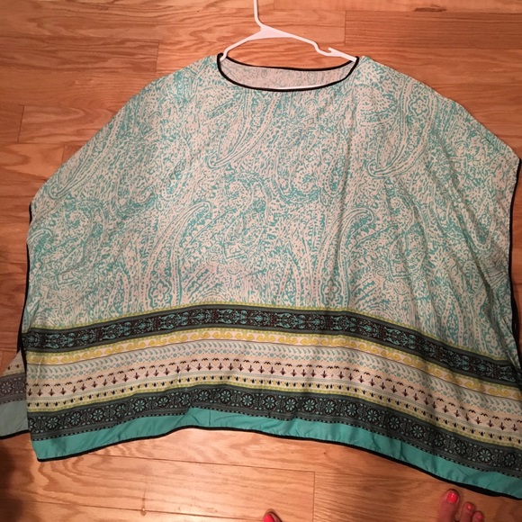 Bright tunic - Picture 3 of 3