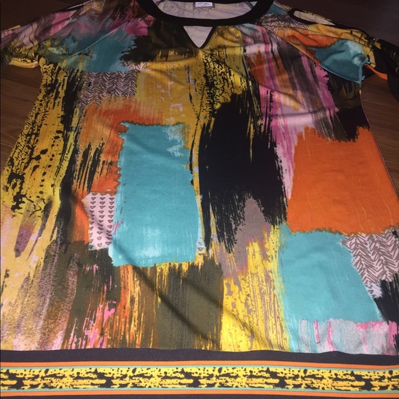 SOLD‼️🌅 Gorgeous Watercolor Cold Dress 🌅 - Picture 6 of 6