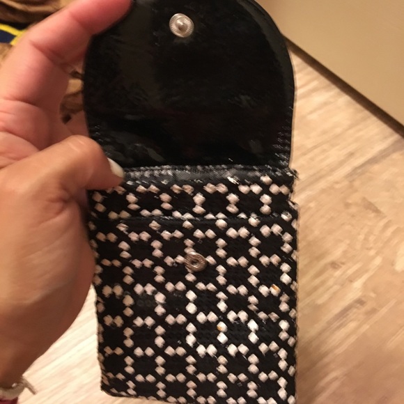 Betsey Johnson wallet - Picture 2 of 3