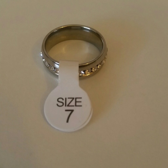 UNISEX ENGAGEMENT RING - Picture 2 of 2