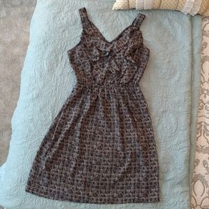 Mossimo dress ruffle front geometric pattern