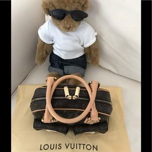 Is this NEW? 🎉AUTHENTIC LOUIS VUITTON