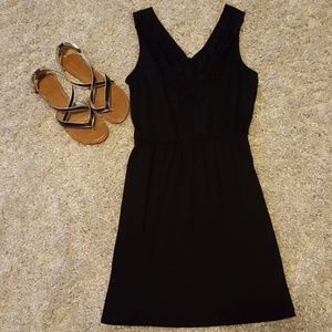 Gap v-neck dress