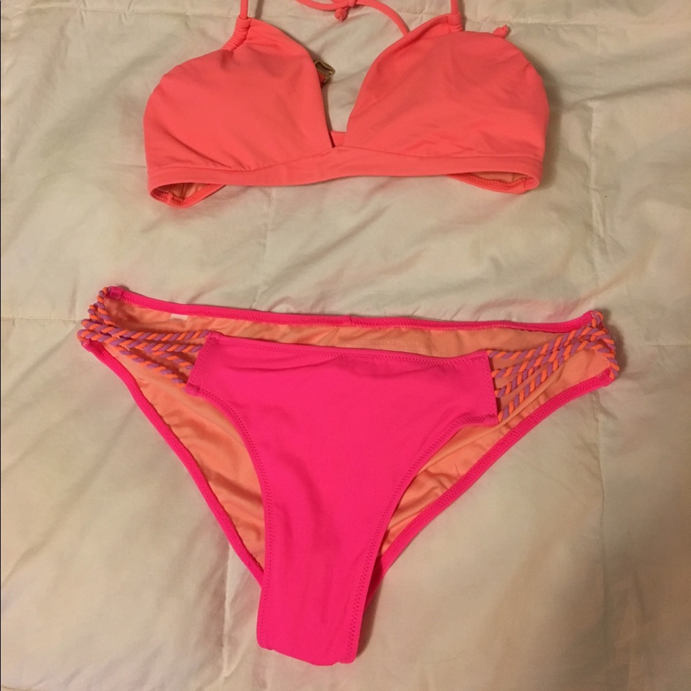 VIctoria's Secret bikini bottom
