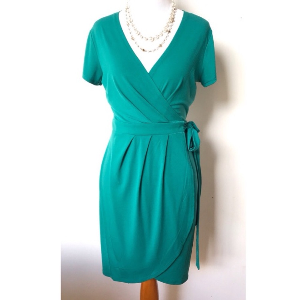 Banana Republic medium green wrap dress
