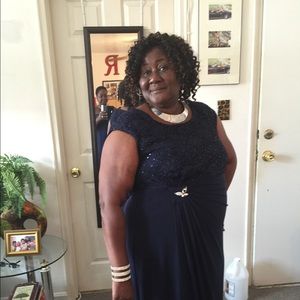 Meet your Posher, Delores