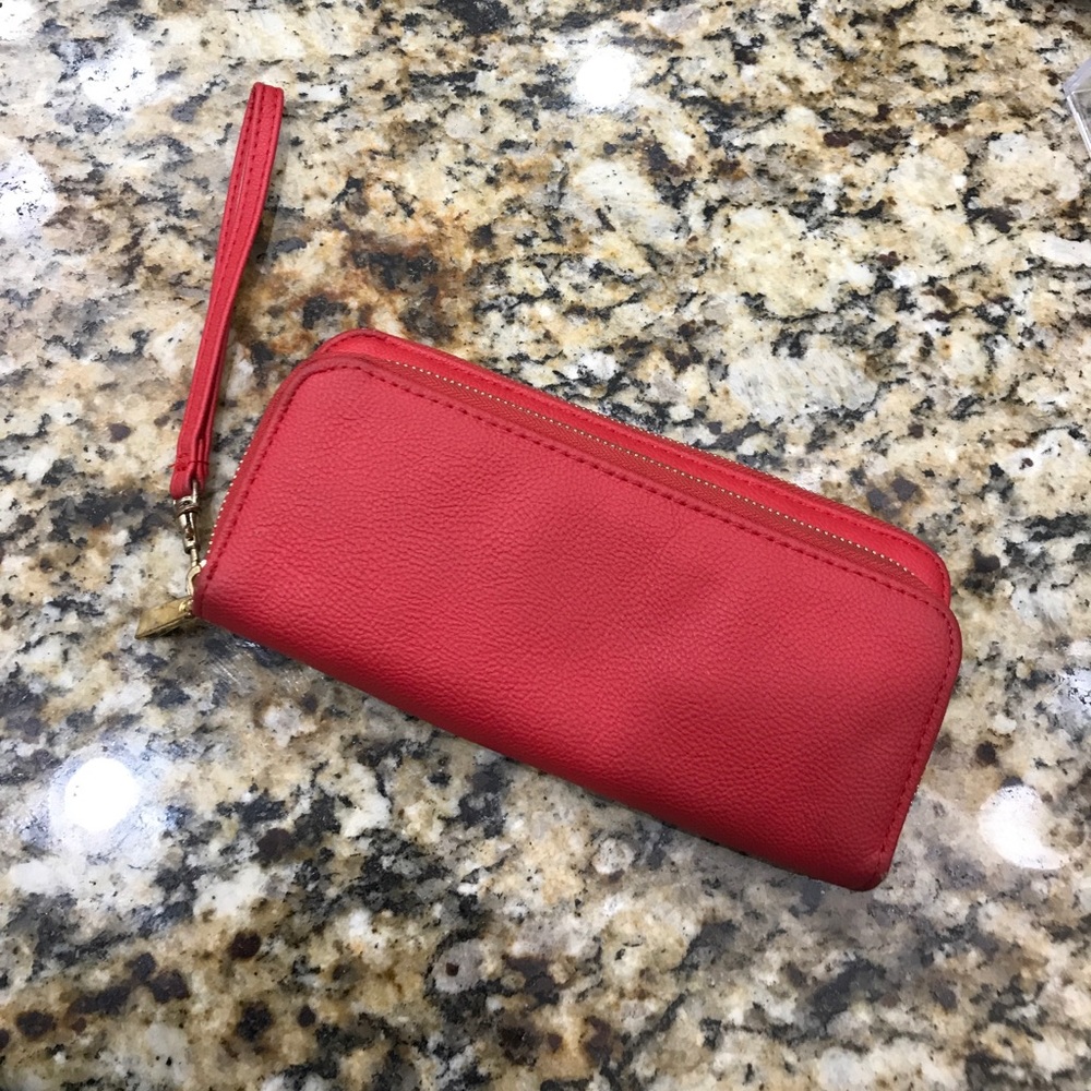 Red Wallet