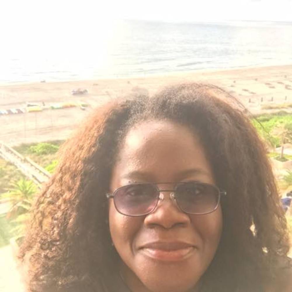 Meet your Posher, Tanita