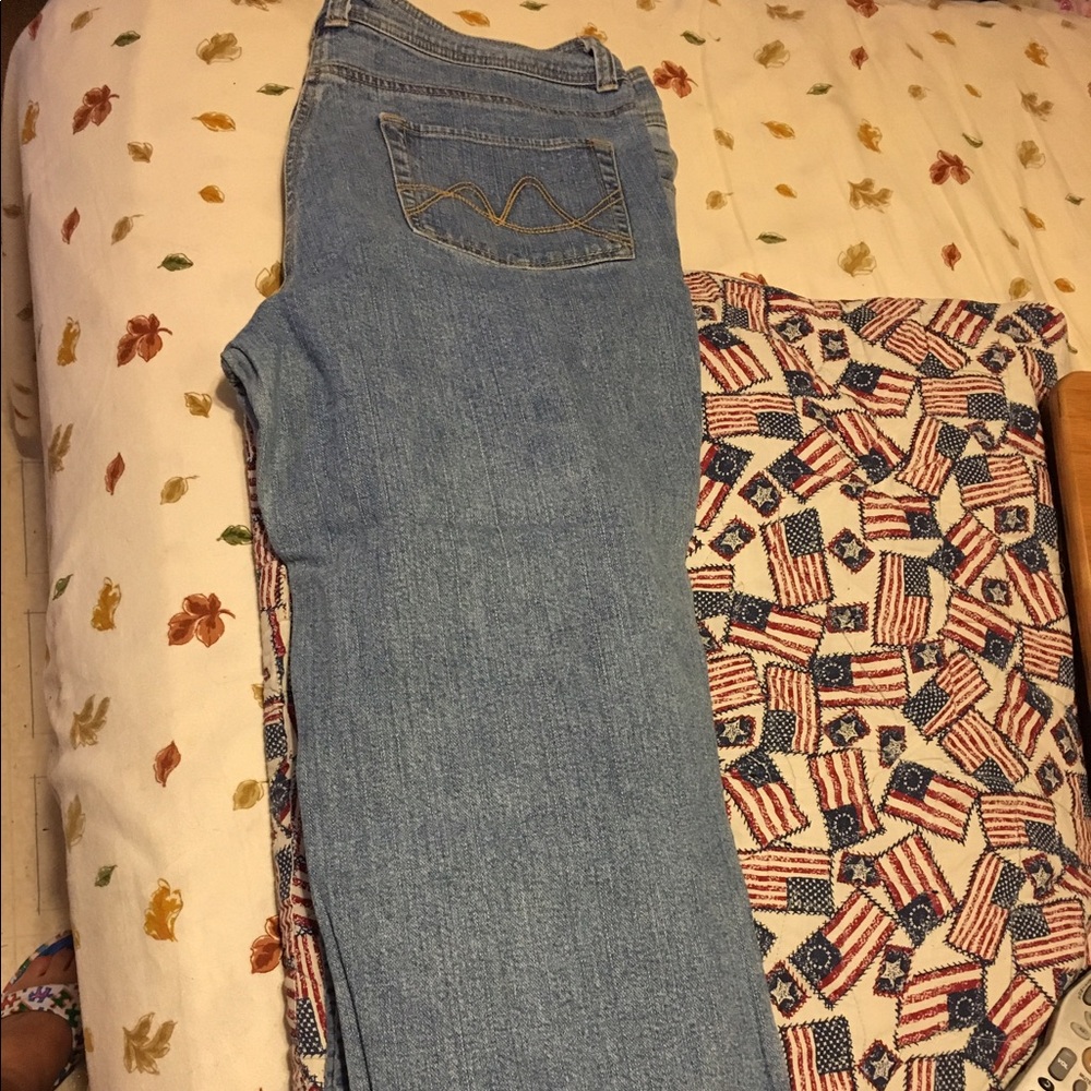 New York & Co crop jeans size 14
