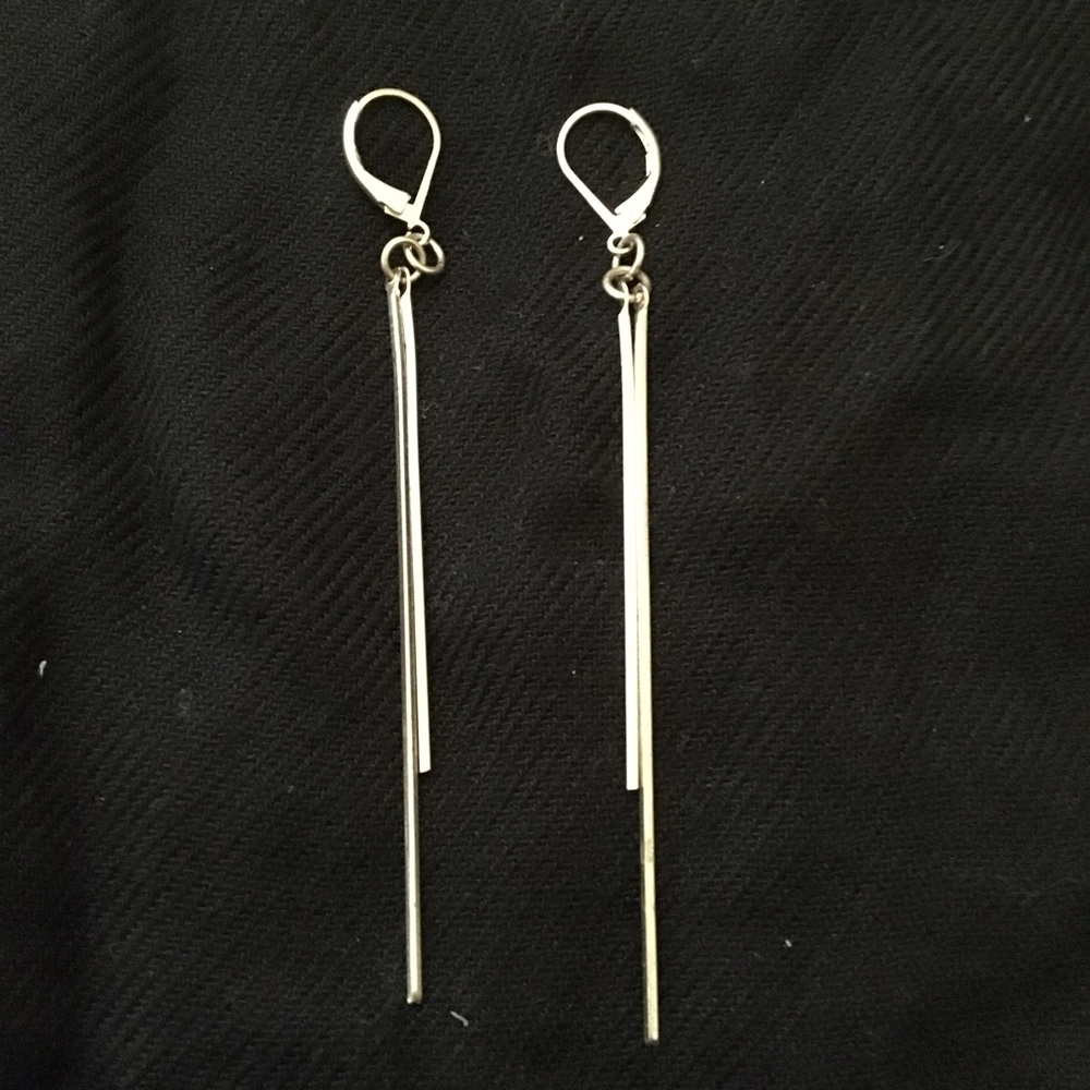 Silver color Earrings w/ long fringe