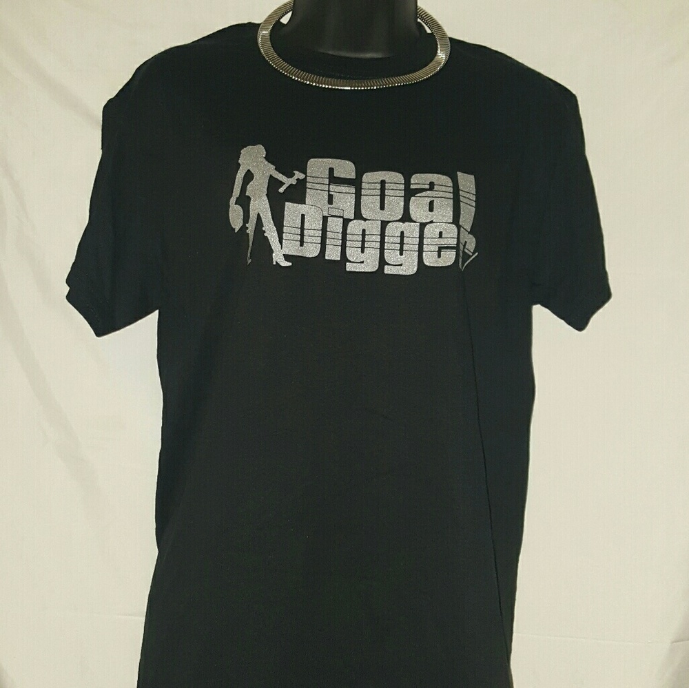 New! LADY GOAL DIGGER Tee🛍