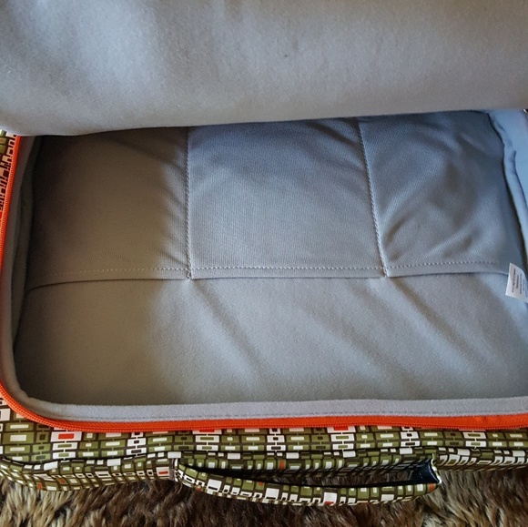 Ju-Ju-Be GigaBe Laptop Carrier, Jungle Maze - Picture 4 of 5