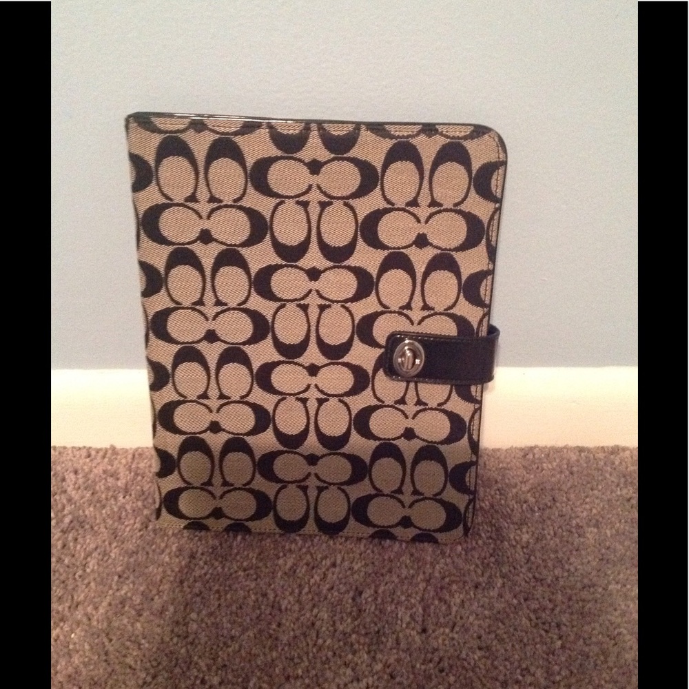 ⚡️⚡️Coach iPad case