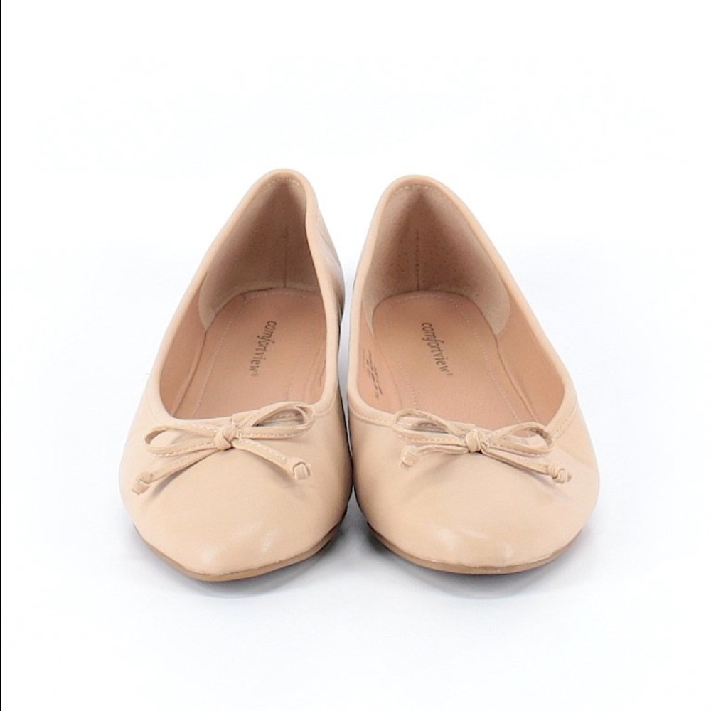 Comfortview Nude Ballet Flats Sz 7WW