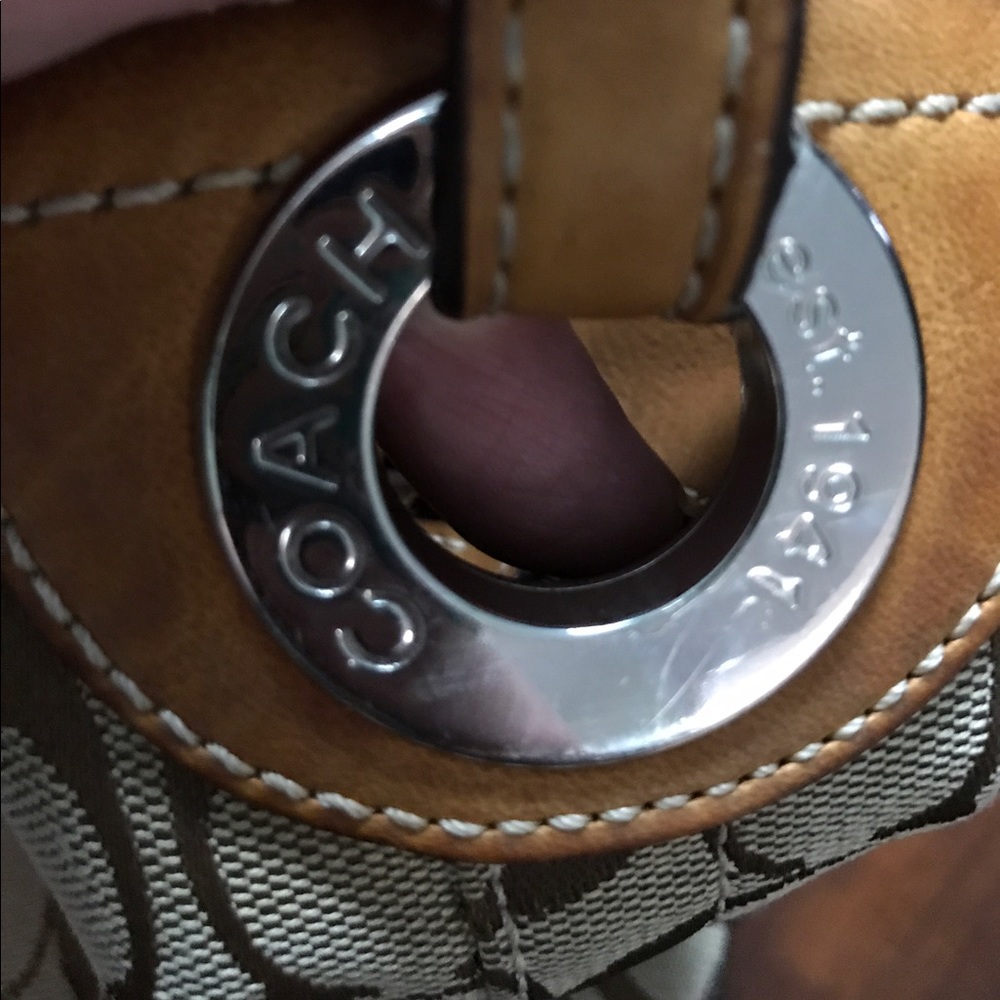 Vintage Coach Signature Bag with Dustbag - Picture 4 of 8