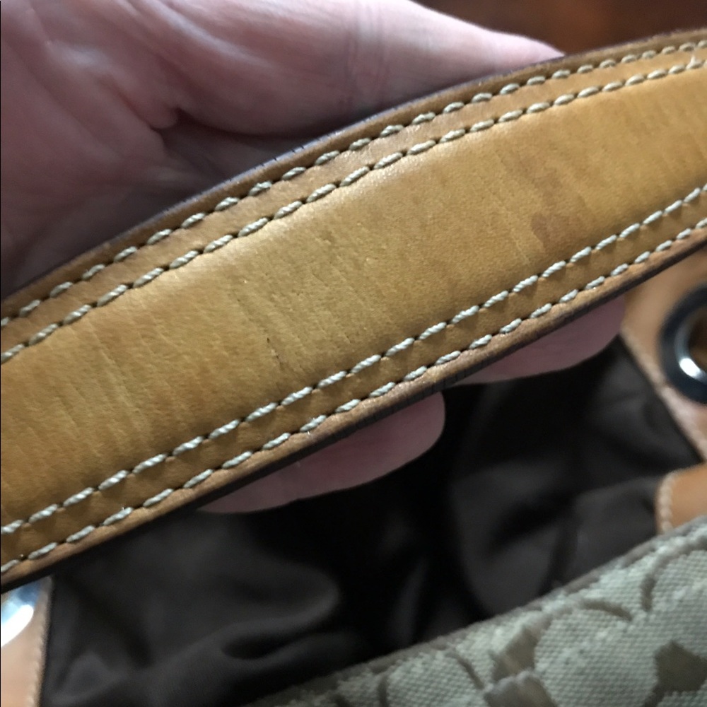 Vintage Coach Signature Bag with Dustbag - Picture 7 of 8
